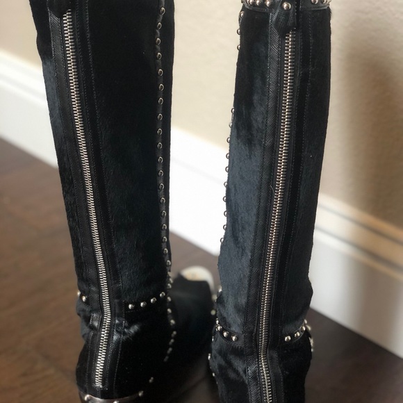 Prada Boots ( Cavallino + Safari ) - Picture 3 of 10